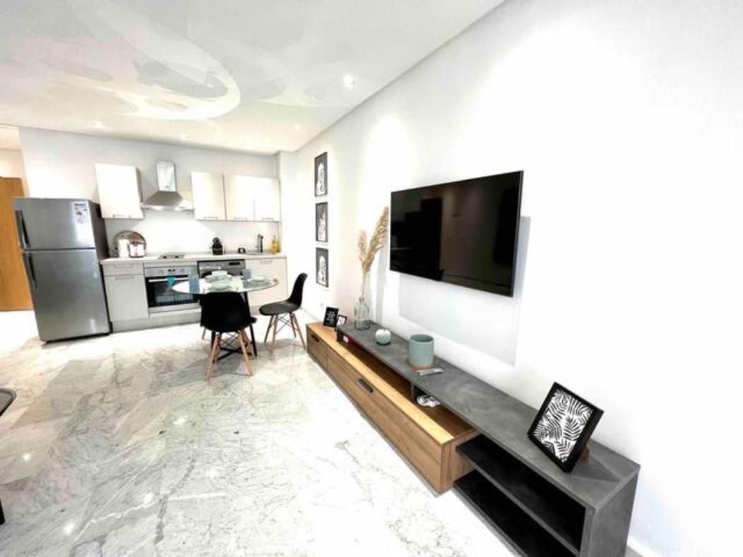 Gauthier Living By Shortstaycasa 1bed Or 2beds - The Heart Of Town Apartment