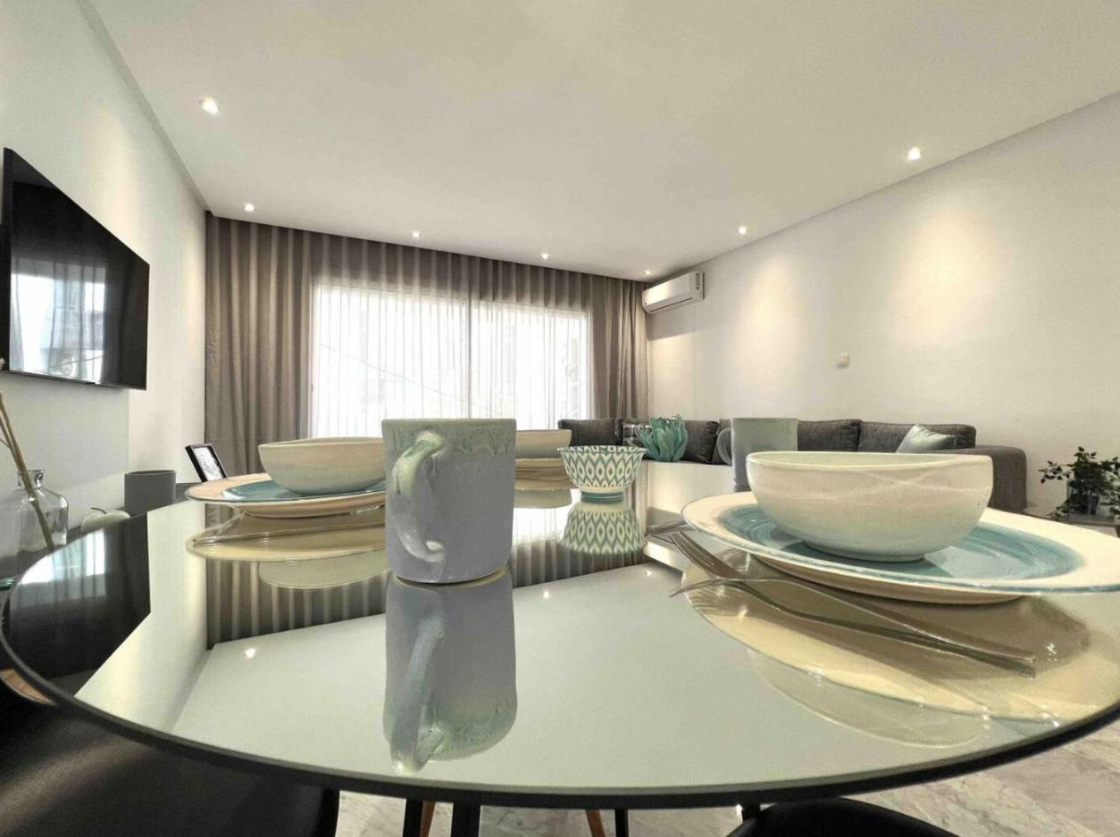 Gauthier Living By Shortstaymaroc, Equipe, Centre, 1 Ou 2